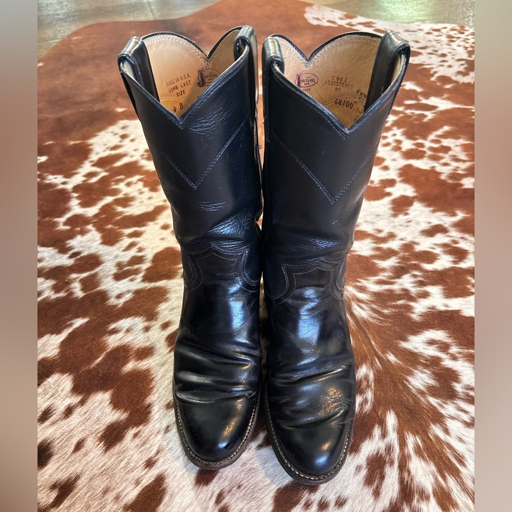 Justin Boots Black Leather Western Boots size 4 B kids